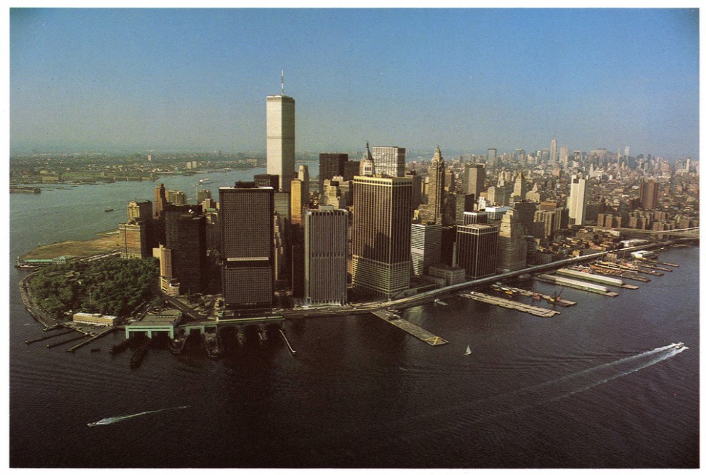 Night view Midtown Manhattan looking south from RCA Building in April 1981.