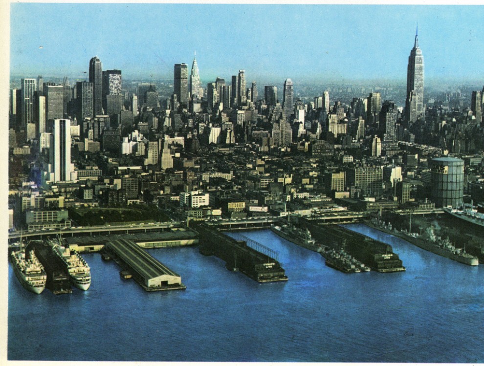 Aerial view of Midtown Manhattan looking east from Hudson River. October 1965.