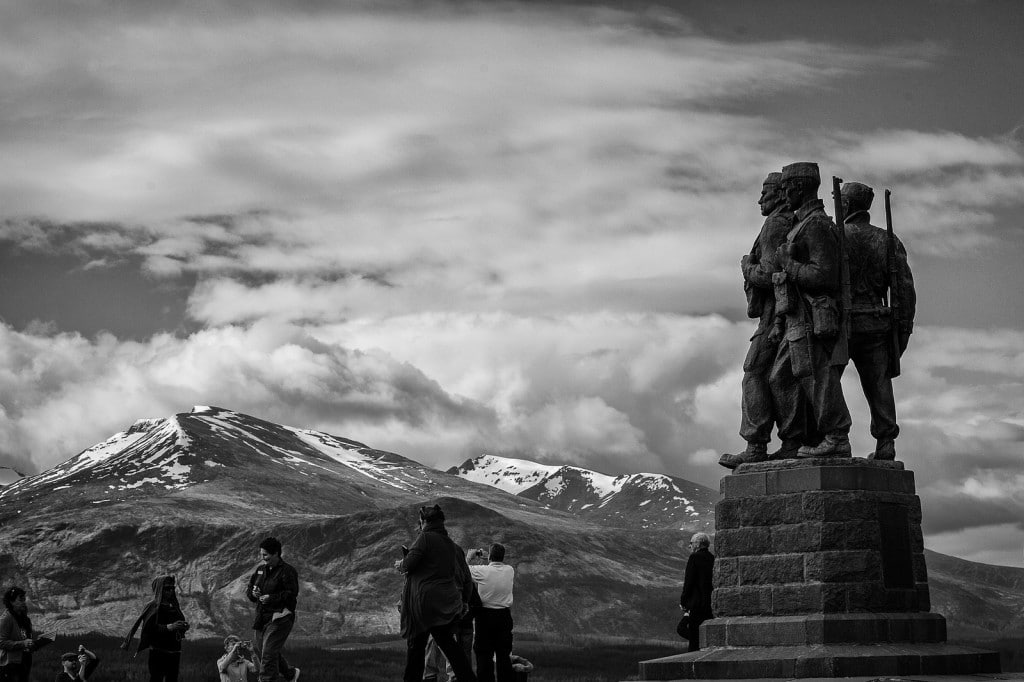 commando-memorial2