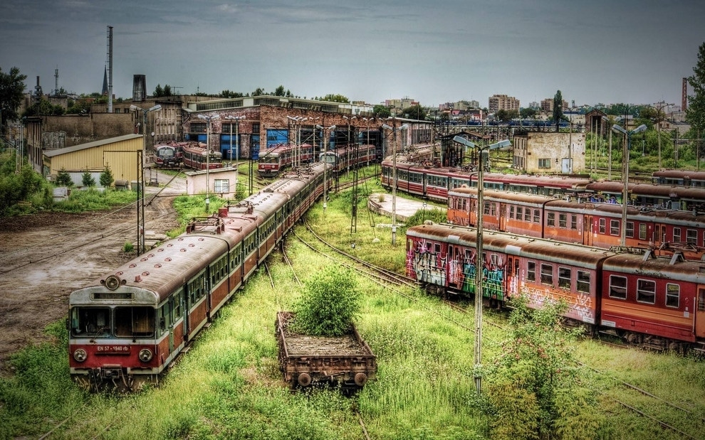 abandoned16