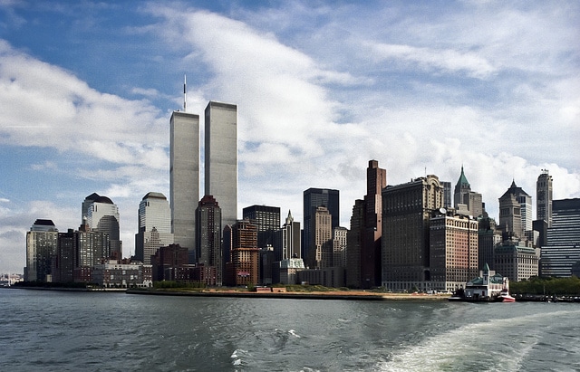 Lower Manhattan skyline. 1990.