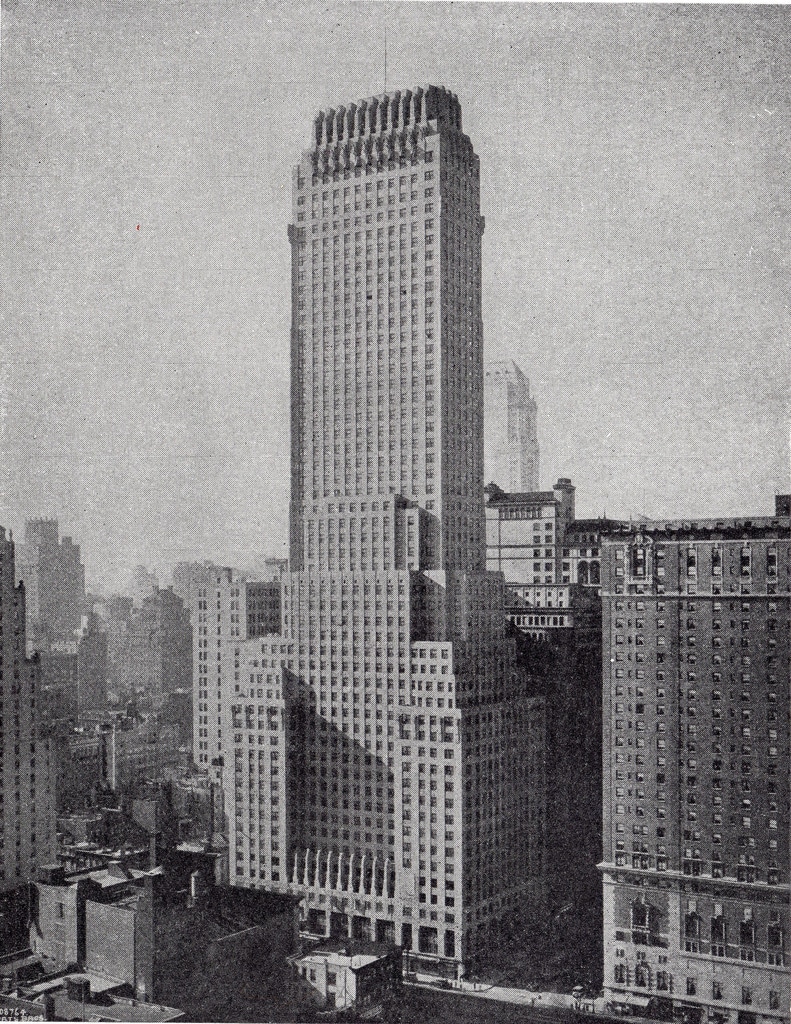 the 680ft tall Chanin building opens on the soutwestern corner of Lexington Avenue and 42nd Street