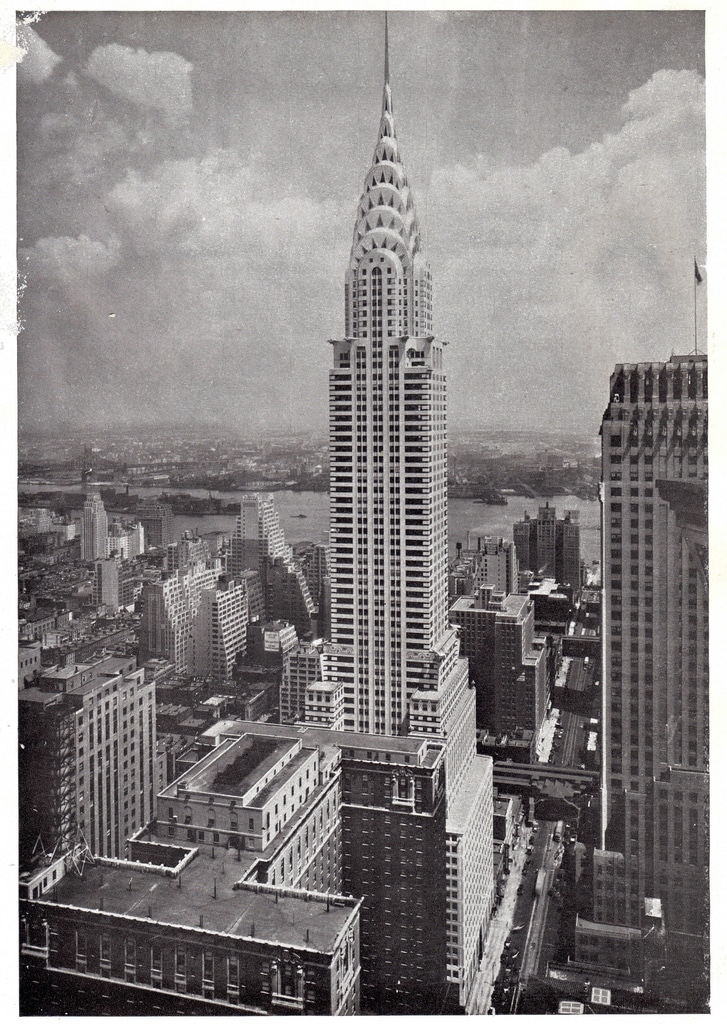 the Chrysler Building had an ace up it's sleeve and with the installation of its famous needle took the crown as king of skyscrapers.